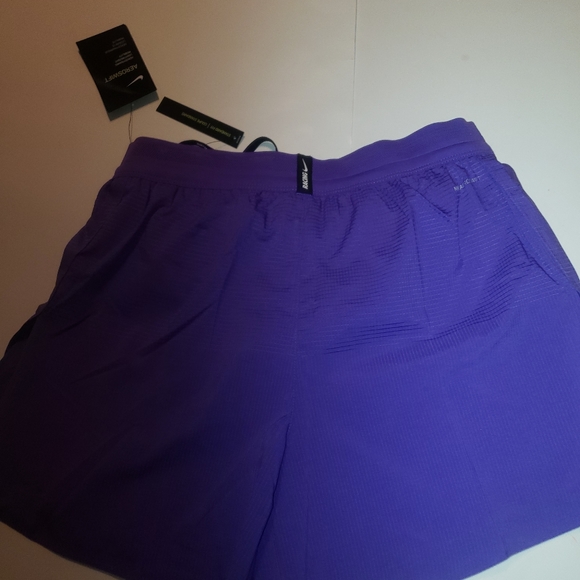 Nike Men's AeroSwift 5'' Running Shorts - Picture 15 of 16